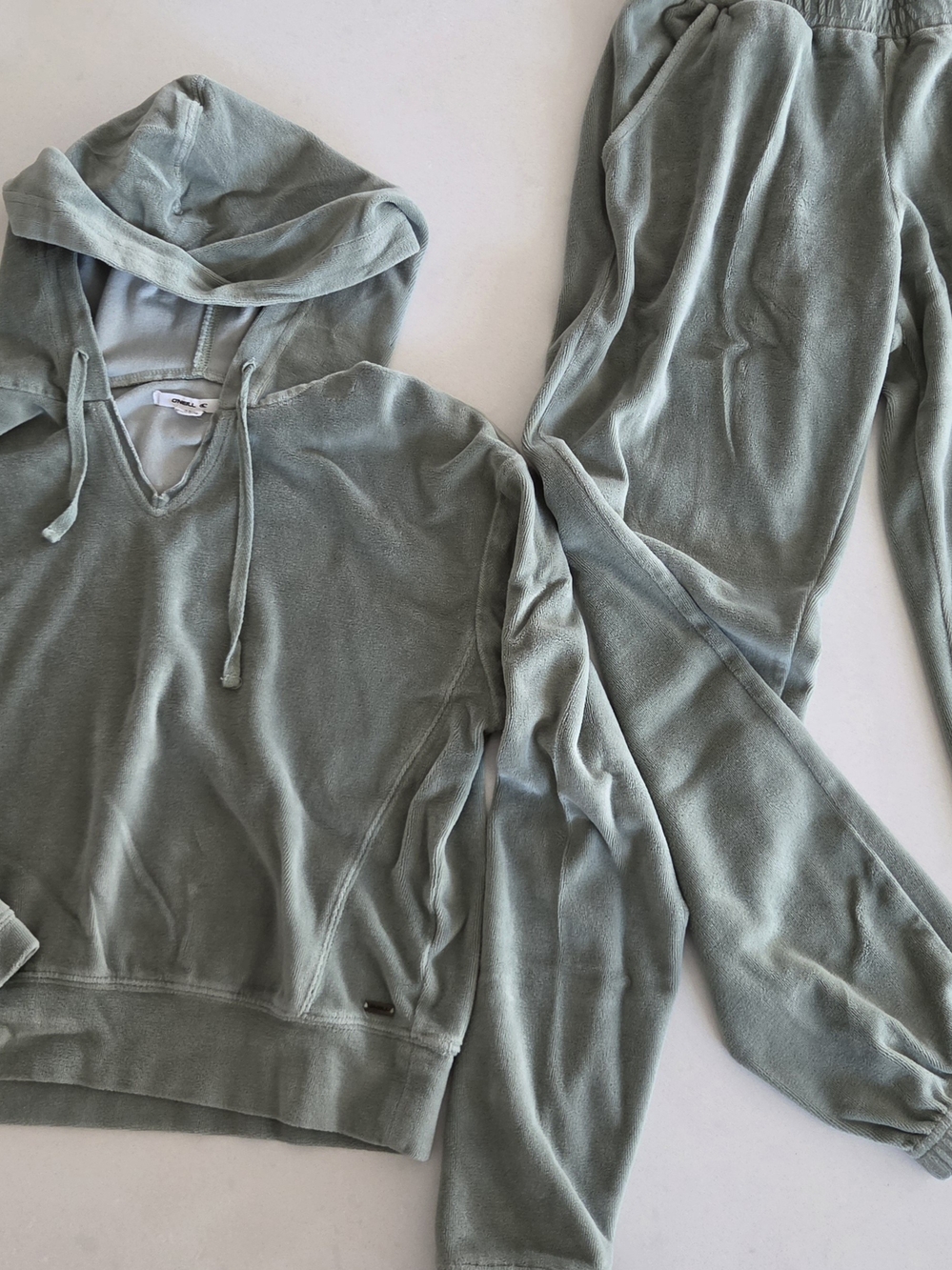 O'Neill Women's Sage Green Cozy Hoodie & Jogger Set